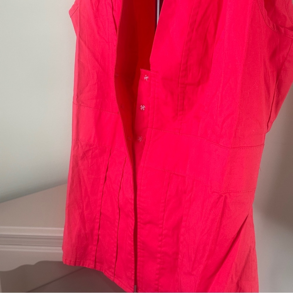 Sleeveless V-Neck PINK Women's Top - Picture 6 of 6